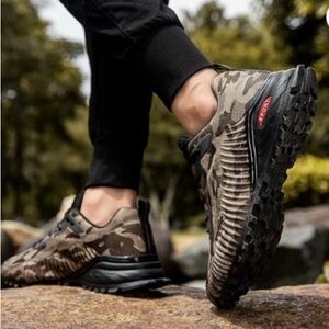 KRICELY Men's Trail Running Shoes Fashion Walking Hiking Sneakers WORN ONCE